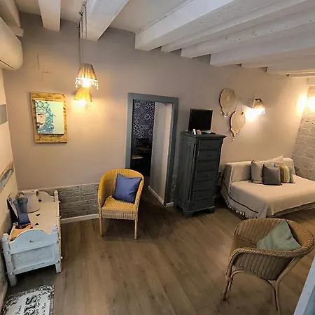 Apartment Caruso Ortigia *